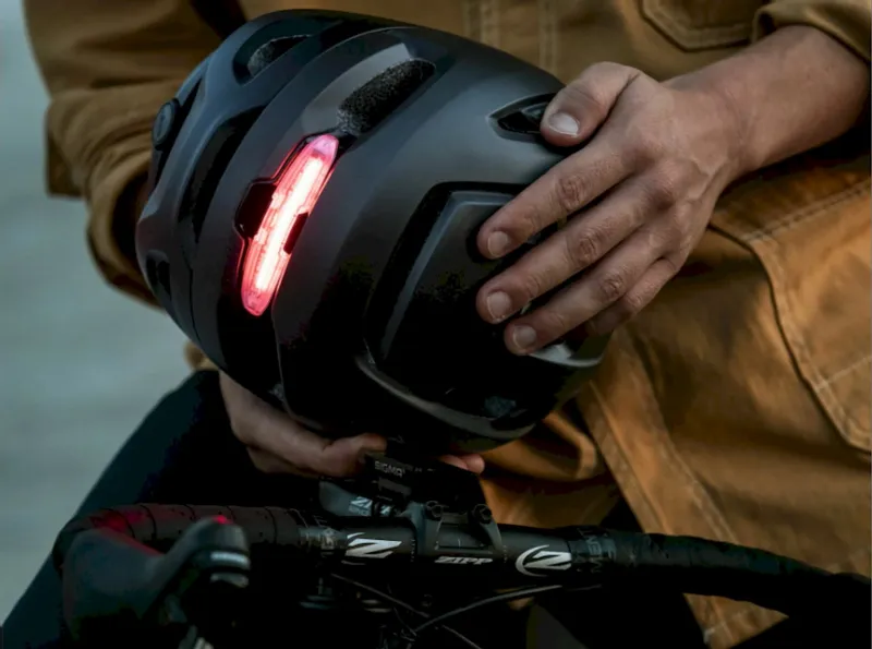 MET Urbex MIPS Speed Pedelec Helm - Zwart 11 MET Urbex MIPS Speed Pedelec Helm - Zwart - Afbeelding 11