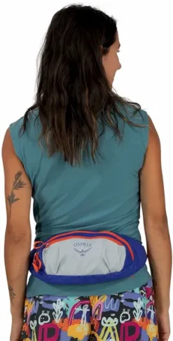 Osprey Daylite Heuptas - Blauw/Oranje -Gelukkig Sporten 1900 1900 0007 daylitewaist s23 onbody5 silverliningblueberry 10005144