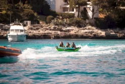 Jobe Revolve Funtube - 3 Persoons 13 Jobe Revolve Funtube - 3 Persoons -Gelukkig Sporten 230320001 actionshot 5 big resultaat