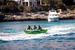 Jobe Revolve Funtube - 3 Persoons 12 Jobe Revolve Funtube - 3 Persoons -Gelukkig Sporten 230320001 actionshot 6 big resultaat