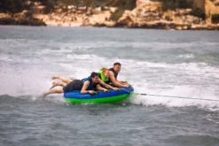 Jobe Tornado Funtube - 3 Persoons -Gelukkig Sporten 230320007 actionshot 4 big resultaat