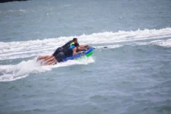 Jobe Tornado Funtube - 3 Persoons -Gelukkig Sporten 230320007 actionshot 5 big resultaat