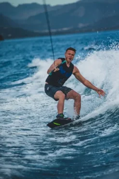 Jobe Neopreen 50N Heren Zwemvest - Blauw -Gelukkig Sporten 244920005 actionshot 3 big resultaat