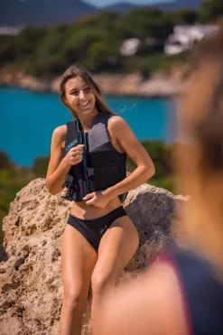 Jobe Neopreen 50N Dames Zwemvest - Lichtgrijs -Gelukkig Sporten 244920015 actionshot 2 big resultaat