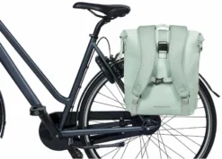 Basil SoHo Fietsrugzak - 17 Liter - Lichtgroen -Gelukkig Sporten 791 1200 basil fietsrugzak soho hook on nordlicht17l mintgr 3