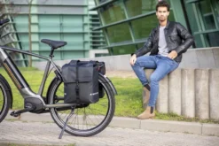 New Looxs Odense Dubbele Fietstas - 39 Liter - Groen -Gelukkig Sporten 799 1200 new looxs dubbele fietstas odense double 39l black 1