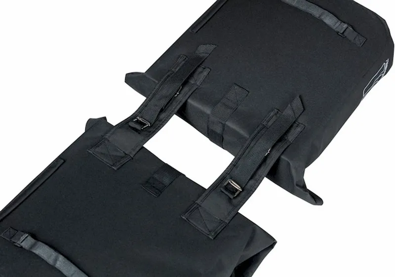 Basil City Shopper Dubbele Fietstas - 32 Liter - Zwart 5 Basil City Shopper Dubbele Fietstas - 32 Liter - Zwart - Afbeelding 5