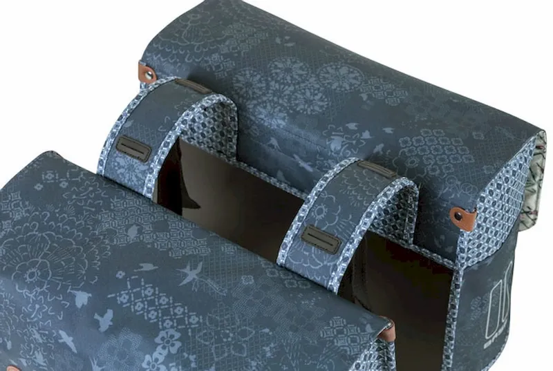 Basil Boheme Dubbele Fietstas - 35 Liter - Blauw 3 Basil Boheme Dubbele Fietstas - 35 Liter - Blauw - Afbeelding 3