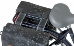 Basil Boheme Dubbele Fietstas - 35 Liter - Zwart -Gelukkig Sporten 900 1348 op de fiets z