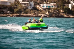 Jobe Sonar Funtube - 4 Persoons -Gelukkig Sporten 900 1350 230420001 actionshot 4 big