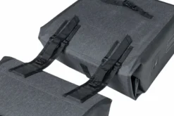 Basil Urban Dry Dubbele Fietstas - 50 Liter - Grijs -Gelukkig Sporten 900 1350 basil urban dry dubbele fietstas 50 liter charcoal 3