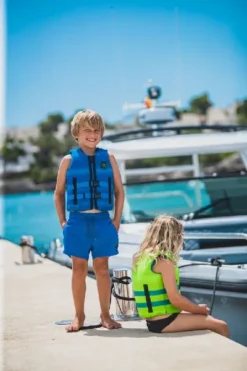 Jobe Neopreen 50N Kinder Zwemvest - Blauw 16 Jobe Neopreen 50N Kinder Zwemvest - Blauw -Gelukkig Sporten 900 600 244921012 actionshot 7 big