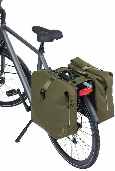 Basil SoHo MIK Dubbele Fietstas - 41 Liter - Donkergroen 5 Basil SoHo MIK Dubbele Fietstas - 41 Liter - Donkergroen - Afbeelding 5