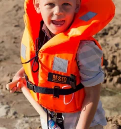 Besto Econ Reddingvest 22 Besto Econ Reddingvest -Gelukkig Sporten 900 841 2041400015dbe55bbd39d626c231682b50123a807e