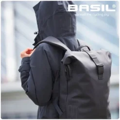 Basil SoHo Fietsrugzak - 17 Liter - Zwart -Gelukkig Sporten 900 900 basil soho bicycle backpack series 12 600x600